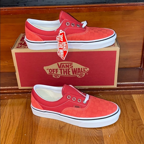 Vans Shoes - Vans Era size Women 7.5/Men 6